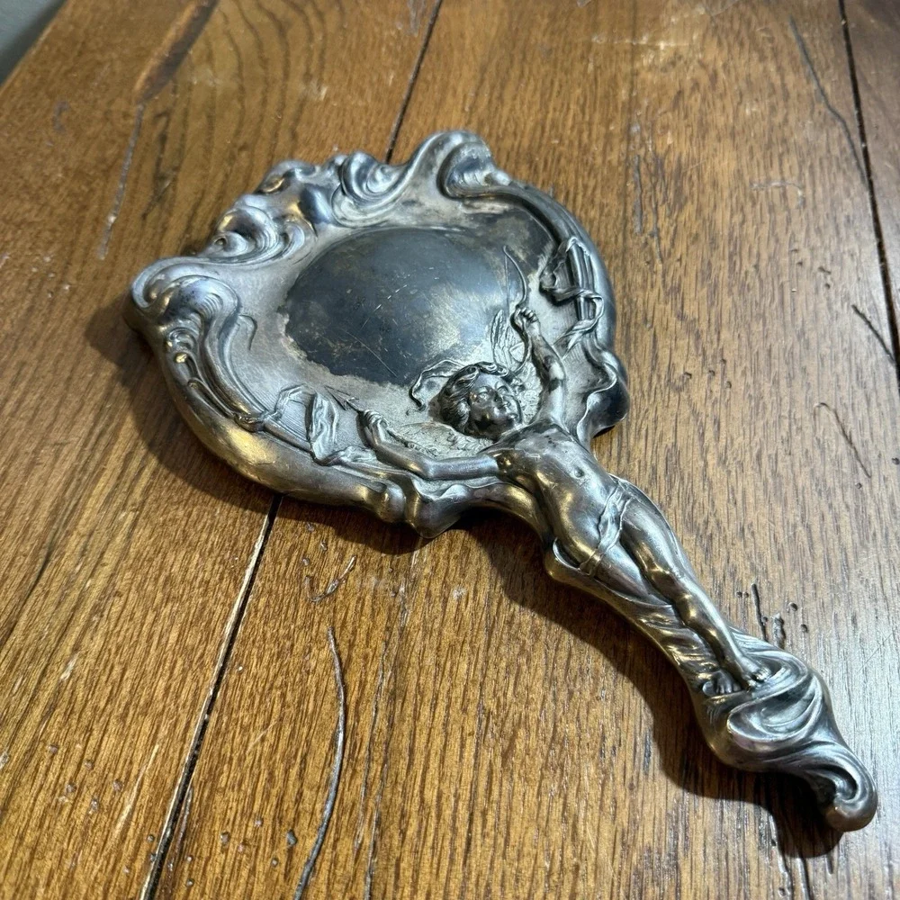 N/A antique art
